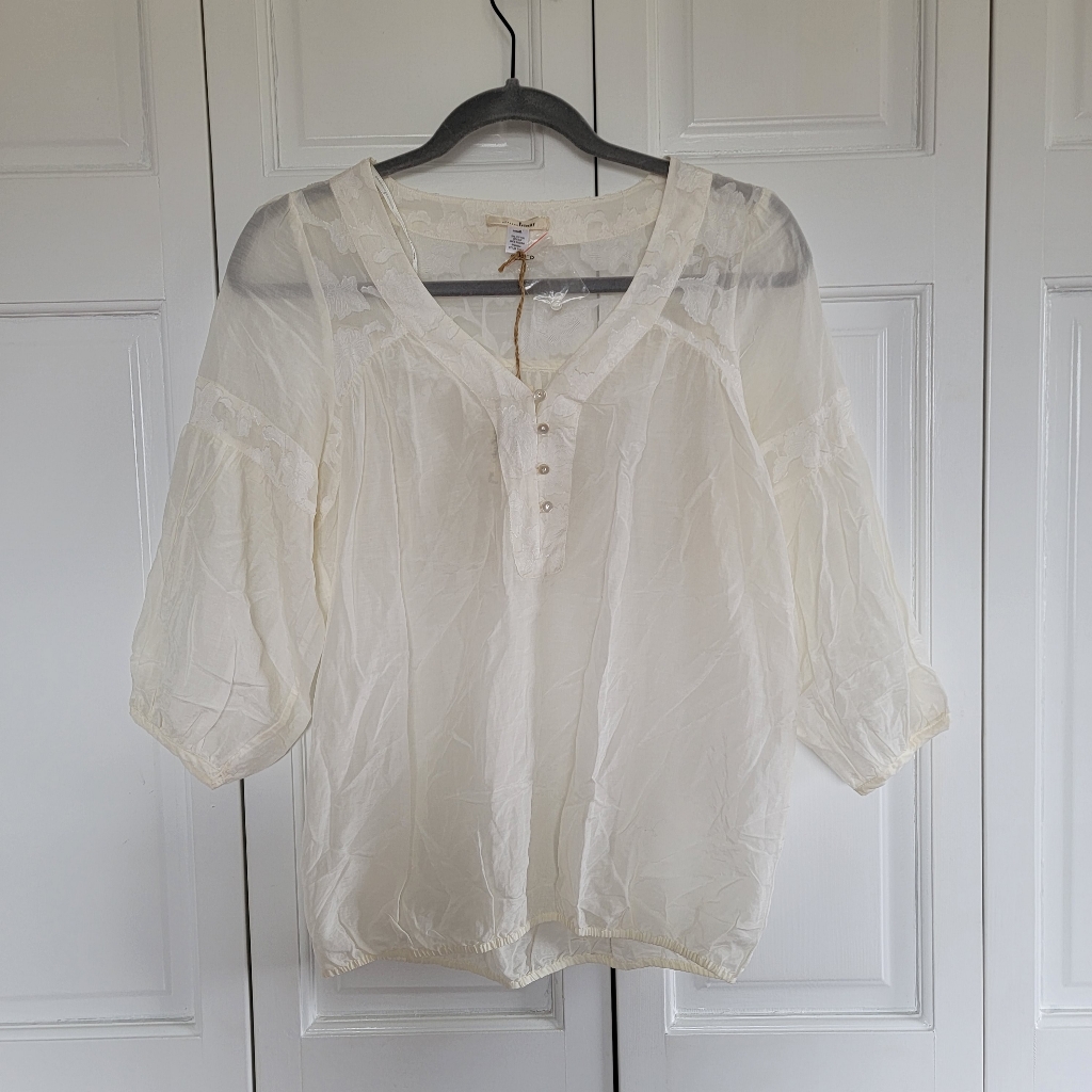 Trinity Flowy Blouse